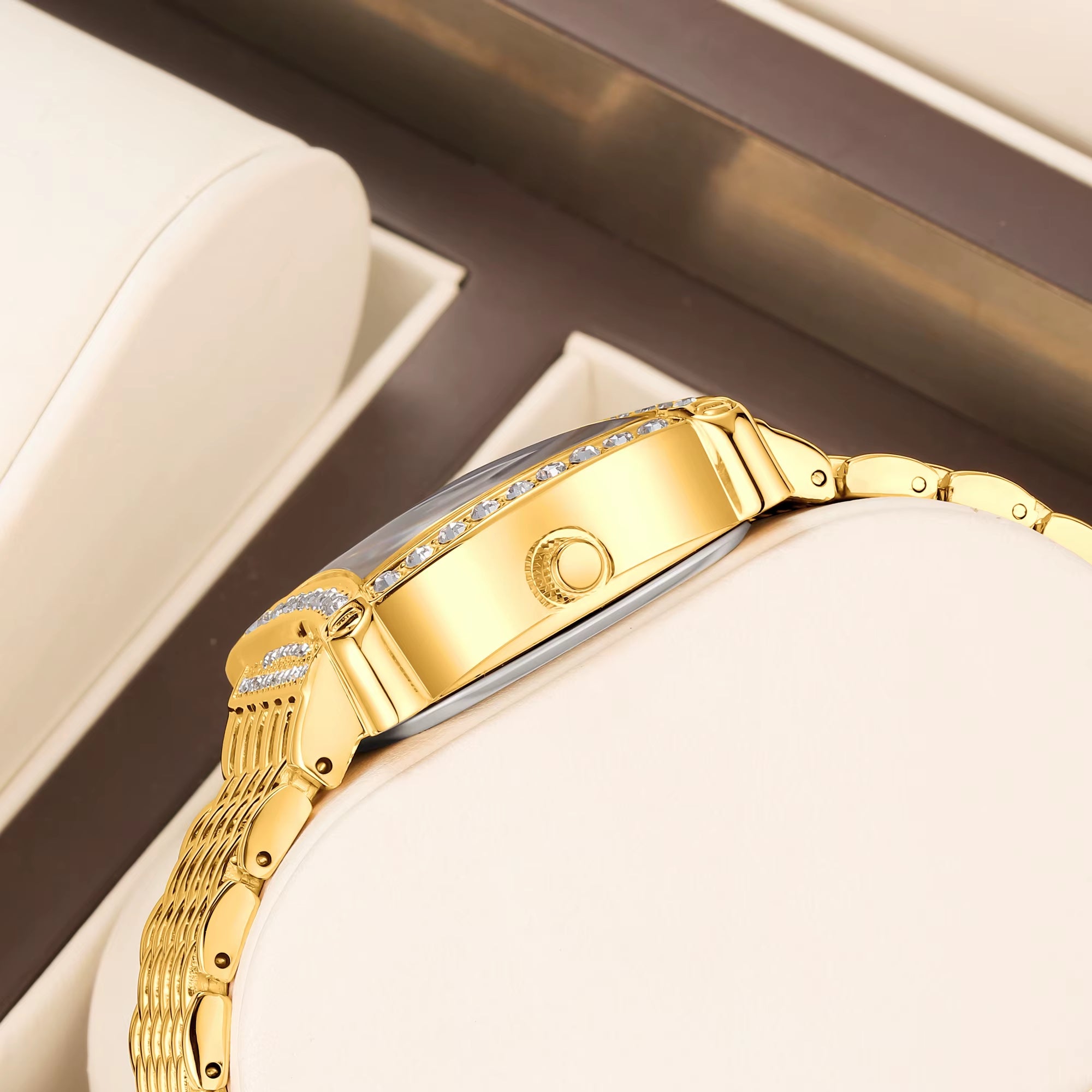 Womens Quartz Watch with Rhinestone Decor Versatile Daily Party Gift Box Included Great Gift for Girlfriend Wife Mother