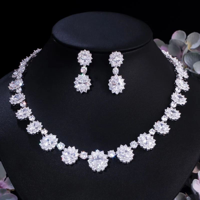Women Luxury Gorgeous Full CZ Stones Big Oval Around Dark Blue Crystal Flower Party Wedding Dress Necklace Jewelry Sets for Lady