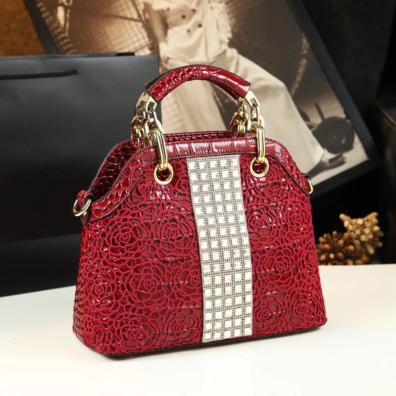 Mode de luxe diamants femmes sacs à main motif Crocodile en cuir femme épaule en bandoulière strass fleurs dentelle douce 2025 nouveau