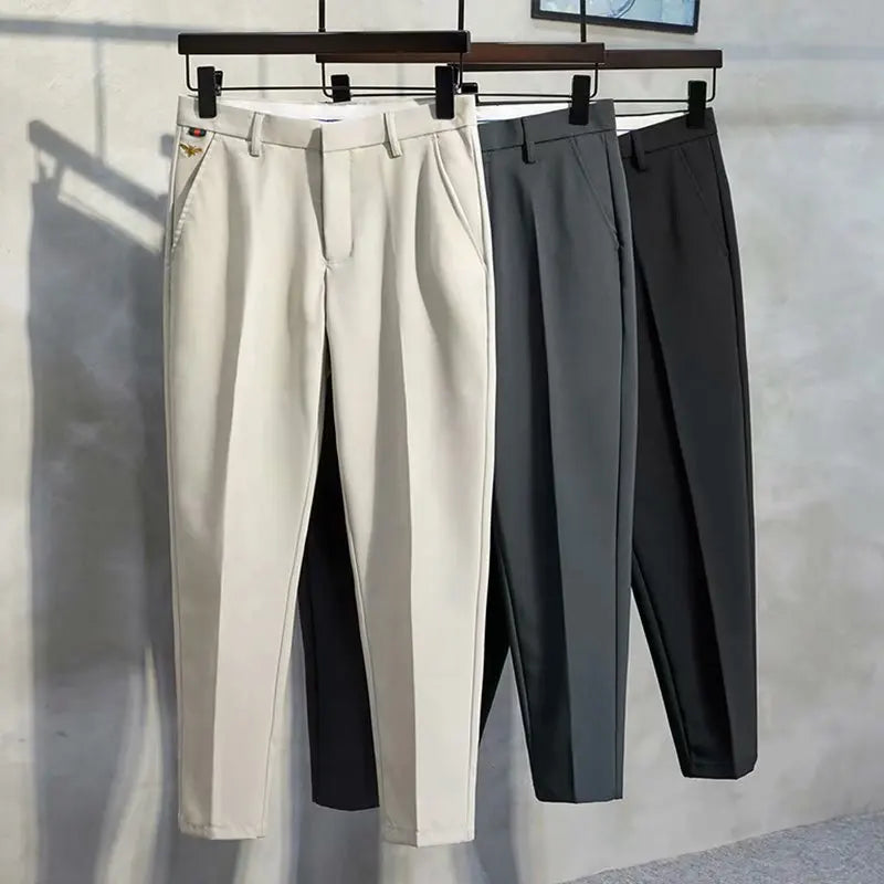 Pantalon décontracté pour hommes, broderie d'abeille,endances, Style fin, Style britannique, à jambes droites