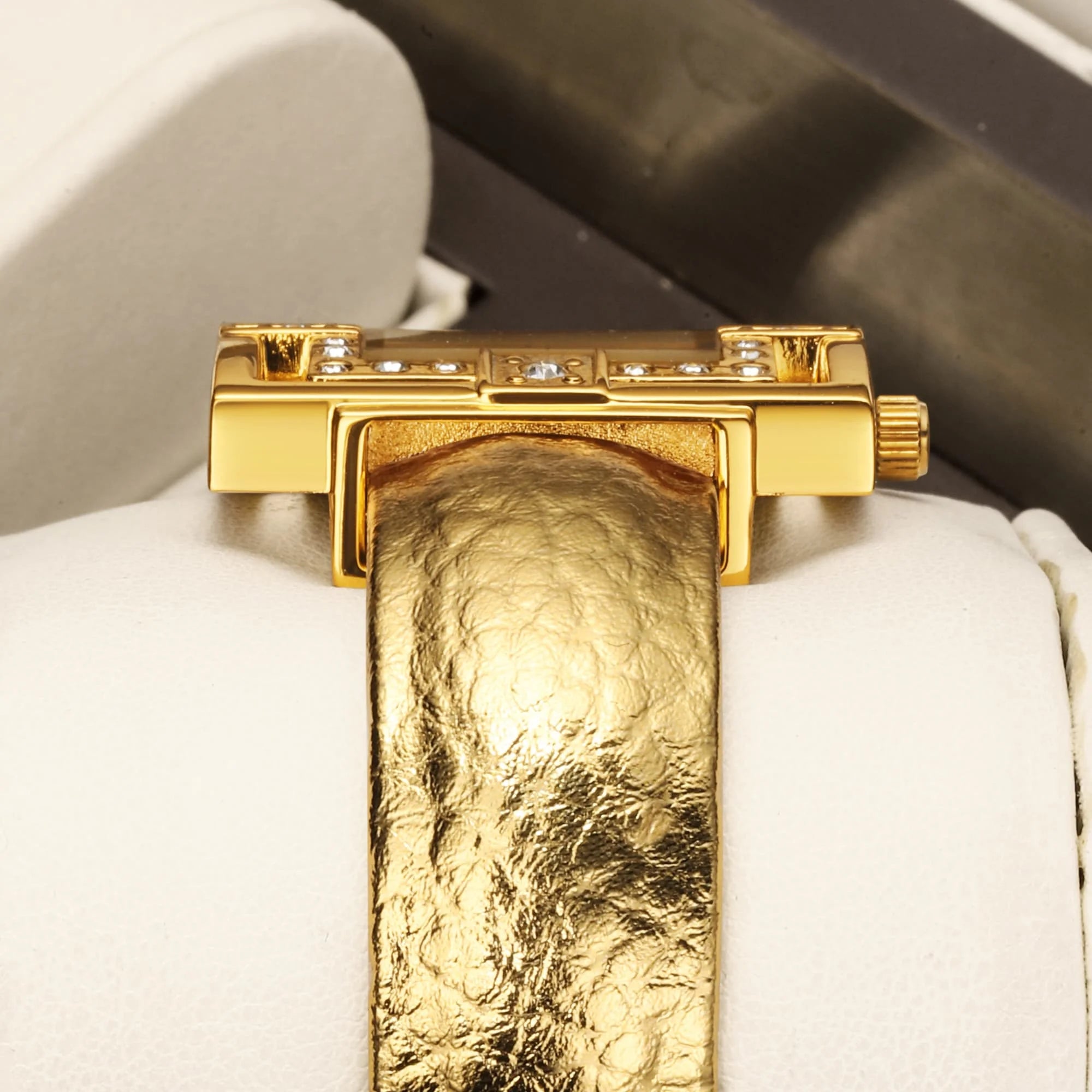 YaLaLuSi marque rétro carré femmes Quartz or montre chiffres romains luxe personnalisé squelette mode dames cadeau