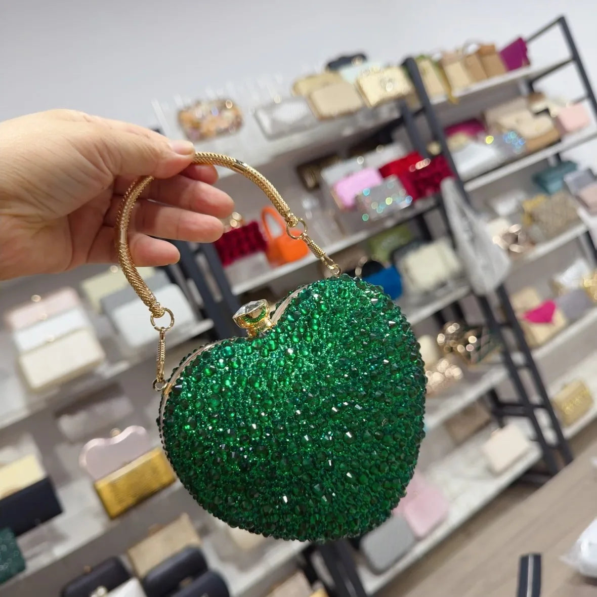 Pochette sac à main de Luxe diamant incrusté coeur forme cristal  pierres soirée de mariage sac à bandoulière poignée strass