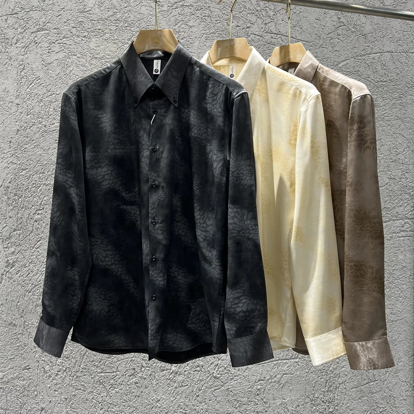 Chemises coréennes de luxe à imprimé dégradé pour hommes, chemise sociale à manches longues de haute qualité, robe cintrée drapée, chemisiers d'affaires