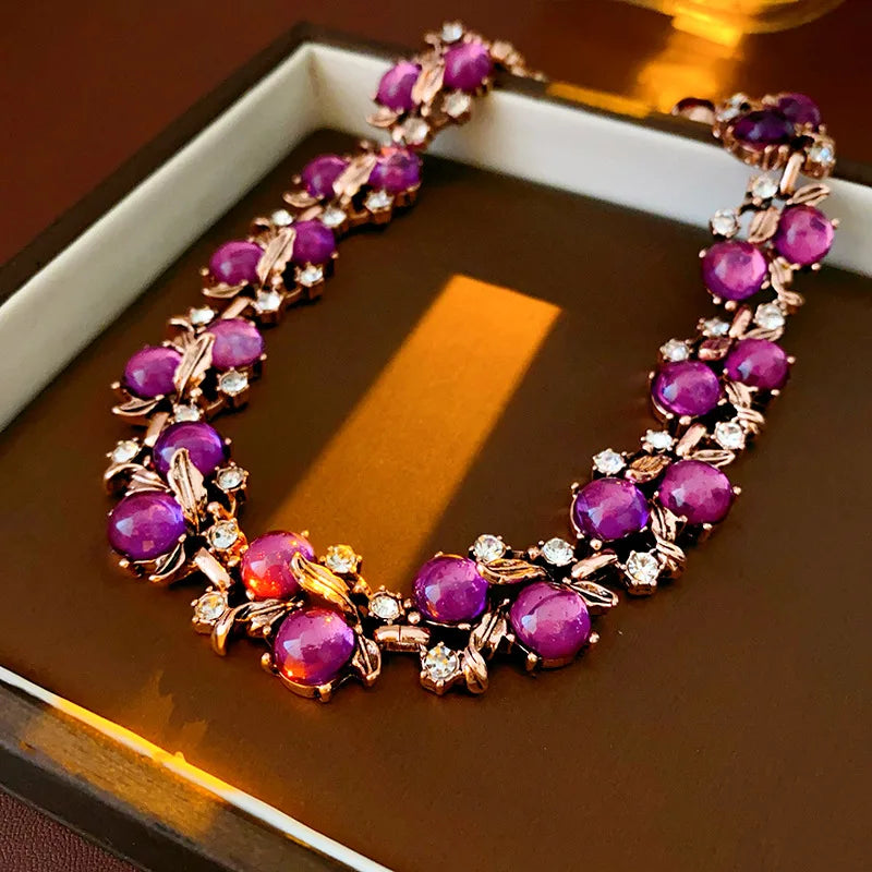 Collier rouge pour femme, fleur de cuir chevelu, breloques en métal, bracelet vintage, ensembles de bijoux exquis, tempérament, vente en gros