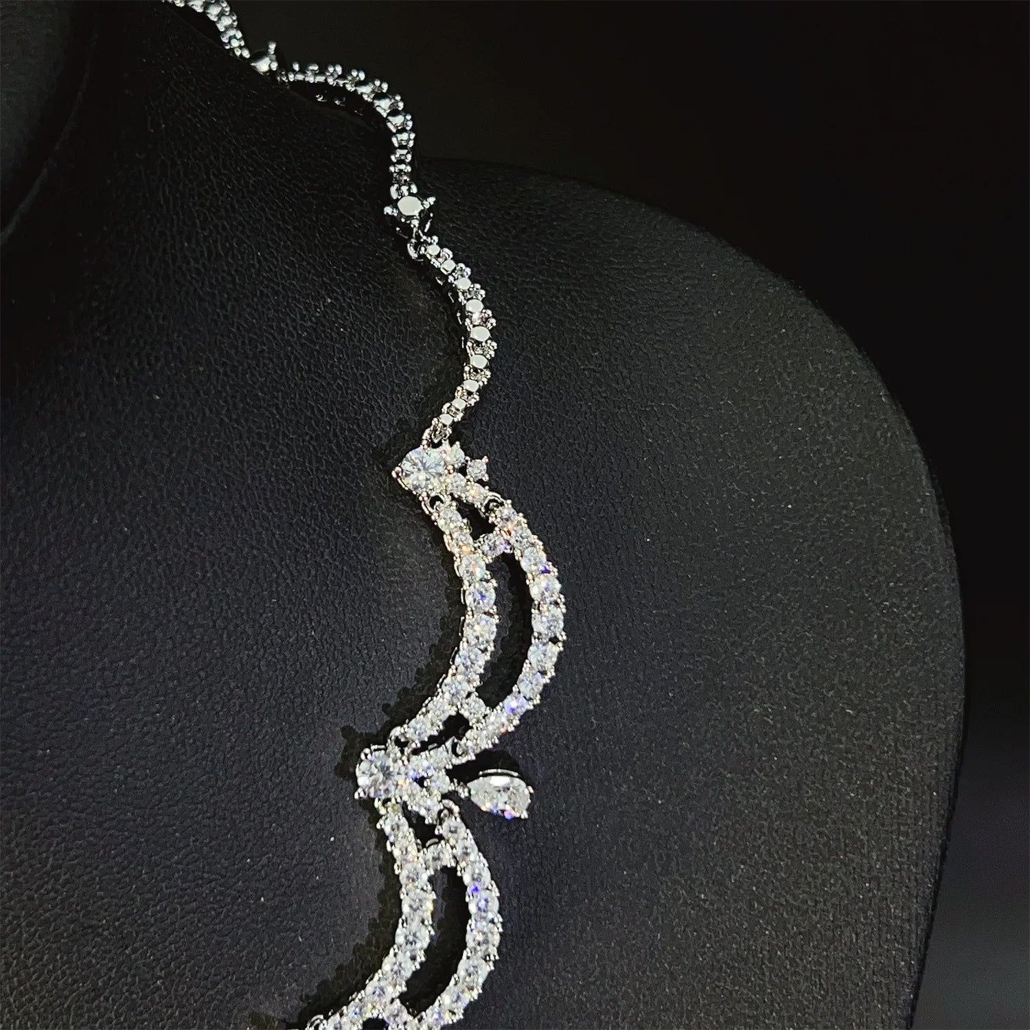 Haute sensation lumière luxe bijoux collier boucles d'oreilles 2 pièces ensemble saoudien mariage bal femmes robe vacances cadeau Banquet M-612