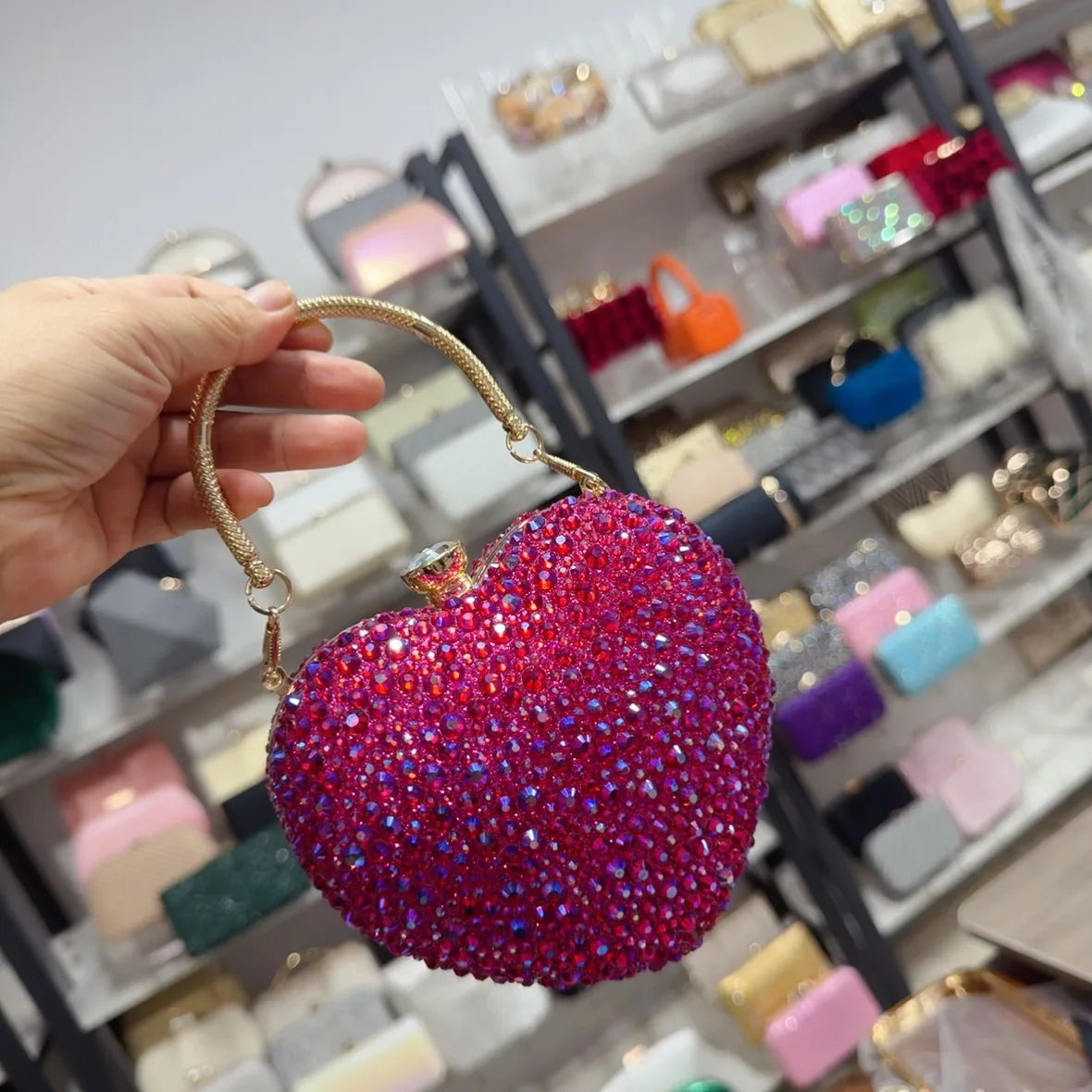 Pochette sac à main de Luxe diamant incrusté coeur forme cristal  pierres soirée de mariage sac à bandoulière poignée strass
