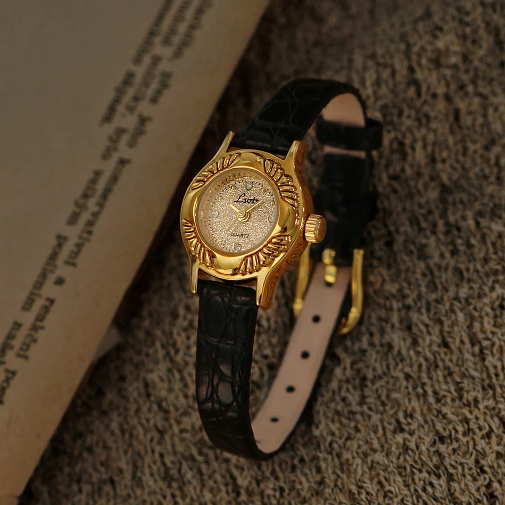 1 Nouvelle montre pour femme à petit cadran doré à motif gravé rétro français, montre étanche élégante et à la mode, exquise et compacte pour les jeunes dames