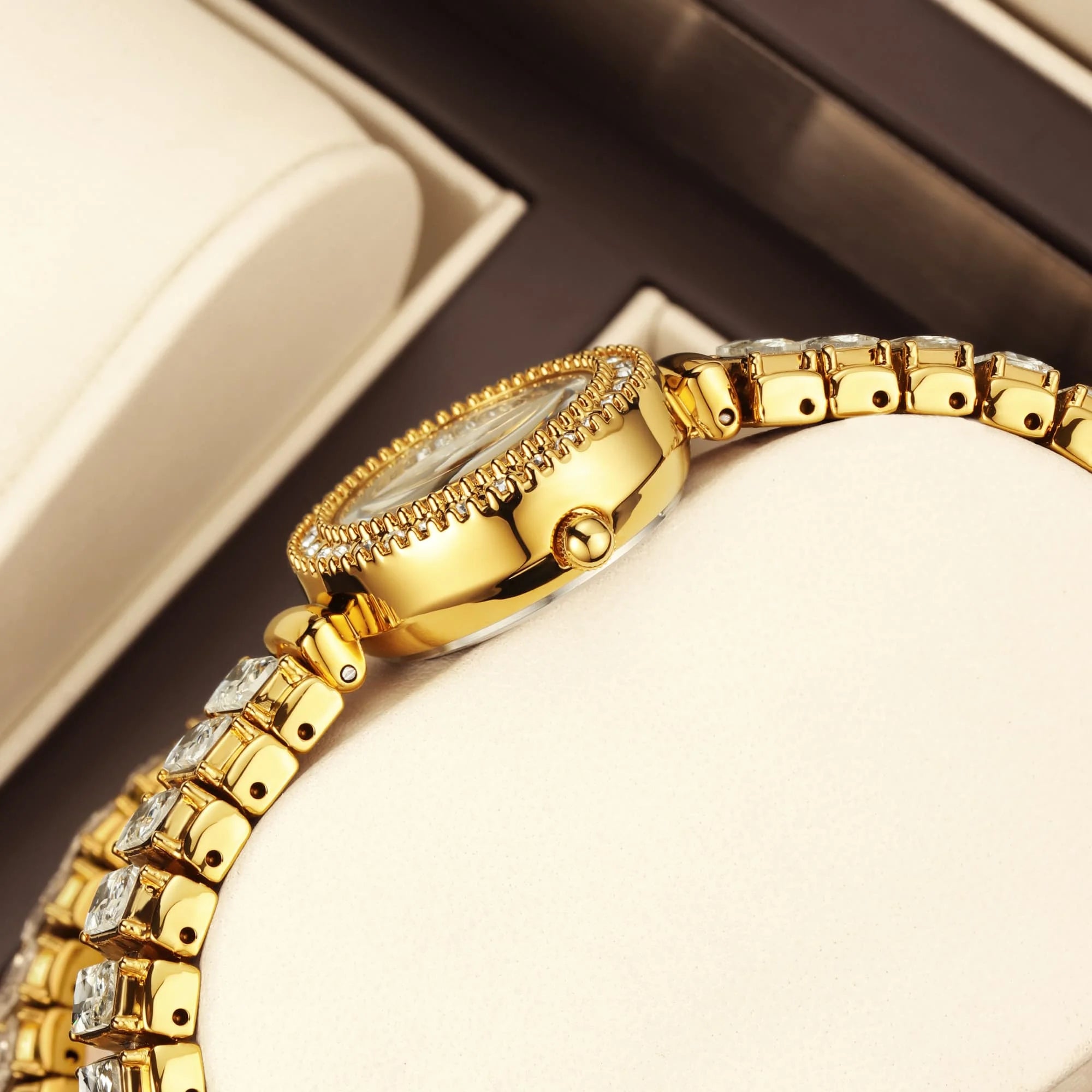 YaLaLuSi 1pc dames montre à Quartz scintillante de luxe strass Wrap bracelet conception élégant or yeux brillants coffret cadeau