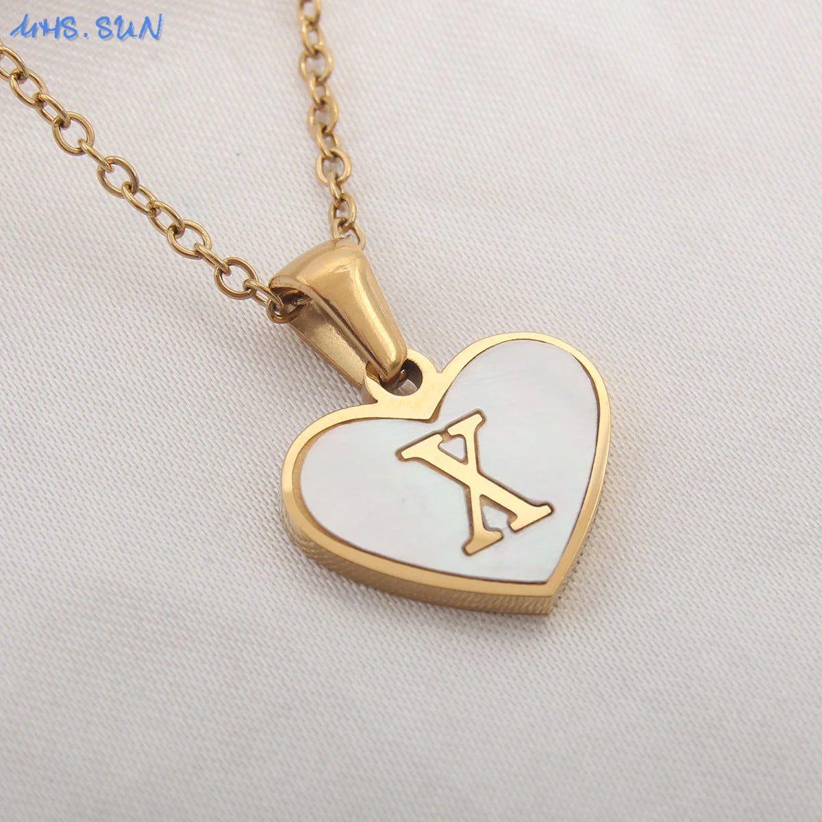 collier avec initiales en forme de cœur en acier inoxydable pour femmes et filles, plaqué or A-Z 26 lettres, pendentif ras du cou, bijoux cadeaux d'anniversaire