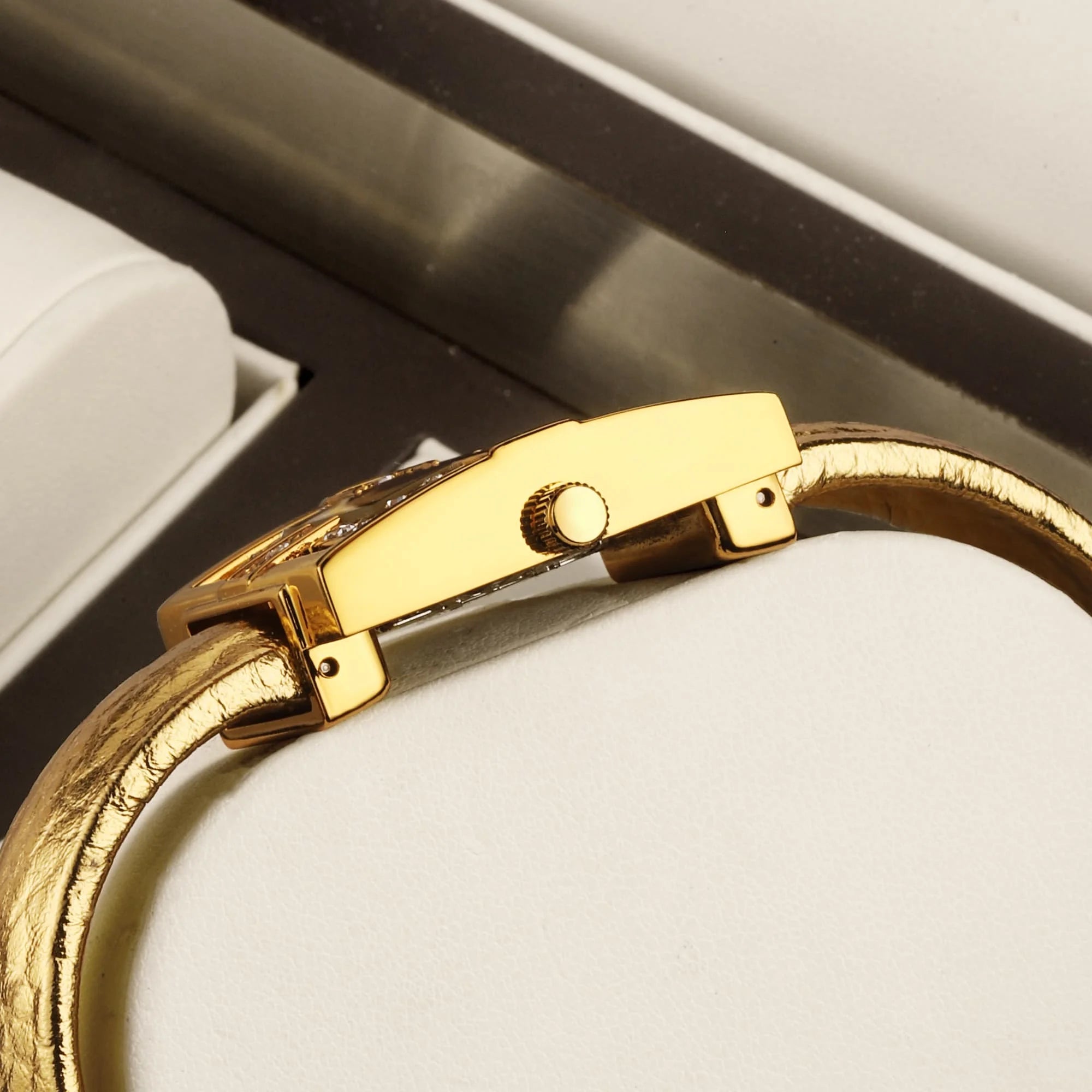 YaLaLuSi marque rétro carré femmes Quartz or montre chiffres romains luxe personnalisé squelette mode dames cadeau
