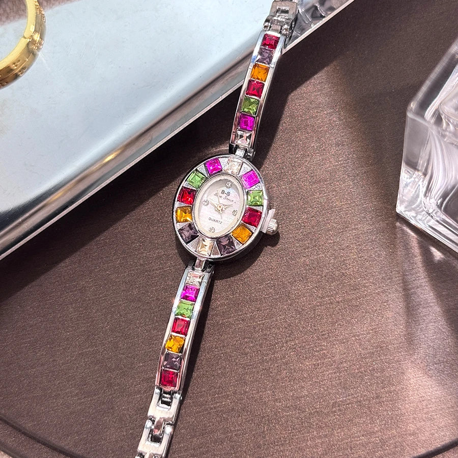 Couleur zircon avancé diamant montre pour femme niche bracelet bracelet petite montre à quartz exquise transfrontalière offre spéciale