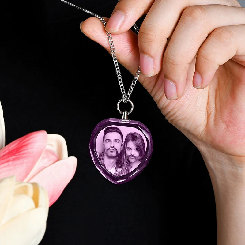 Collier Photo en cristal 3D personnalisé, collier personnalisé avec Photo gravée au Laser, cadeau , souvenir de Couple et famille
