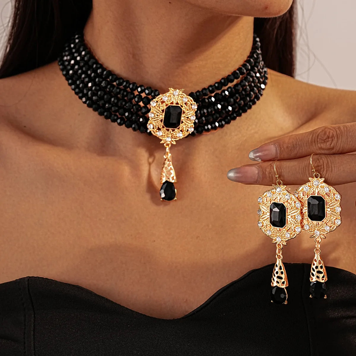 Collier multicouche Vintage en cristal vert rouge bleu noir, boucles d'oreilles géométriques en alliage creux pour femmes, ensembles de bijoux de Banquet de mariage