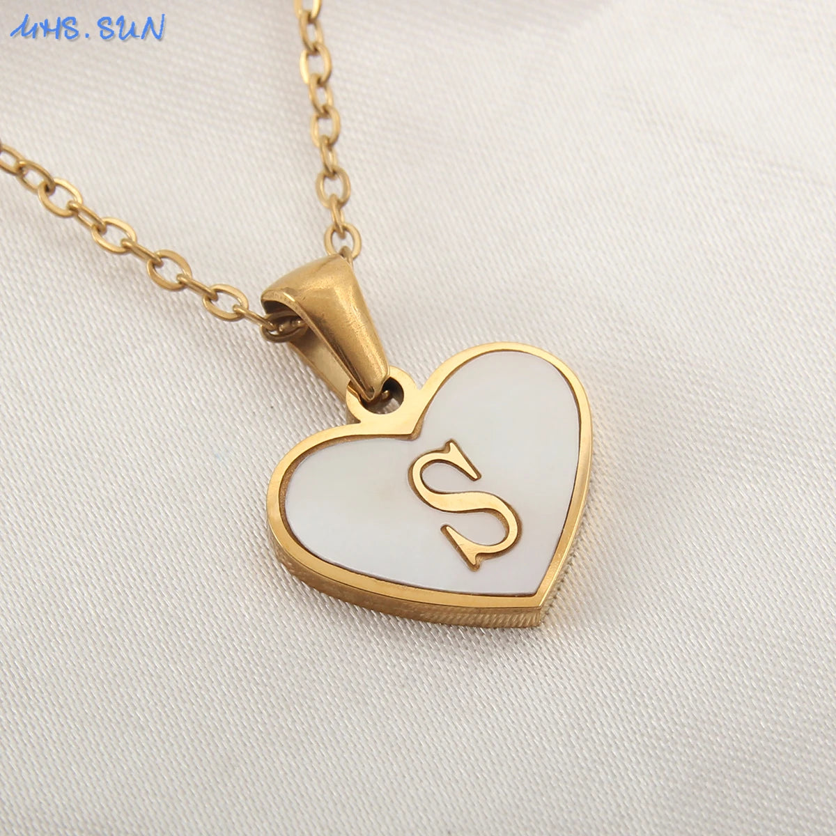 collier avec initiales en forme de cœur en acier inoxydable pour femmes et filles, plaqué or A-Z 26 lettres, pendentif ras du cou, bijoux cadeaux d'anniversaire