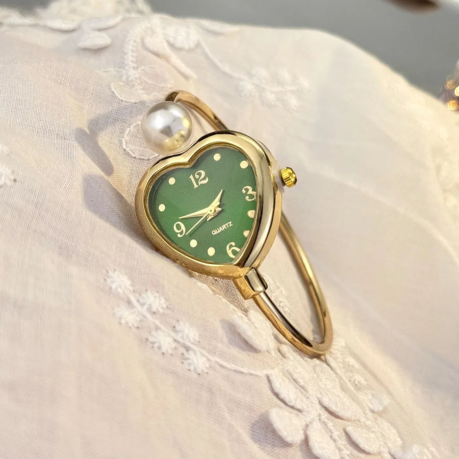 Montre Style Bracelet conception ouverte perle amour montre à Quartz, forme de coeur délicate, montre pour femme Portable nouveau style