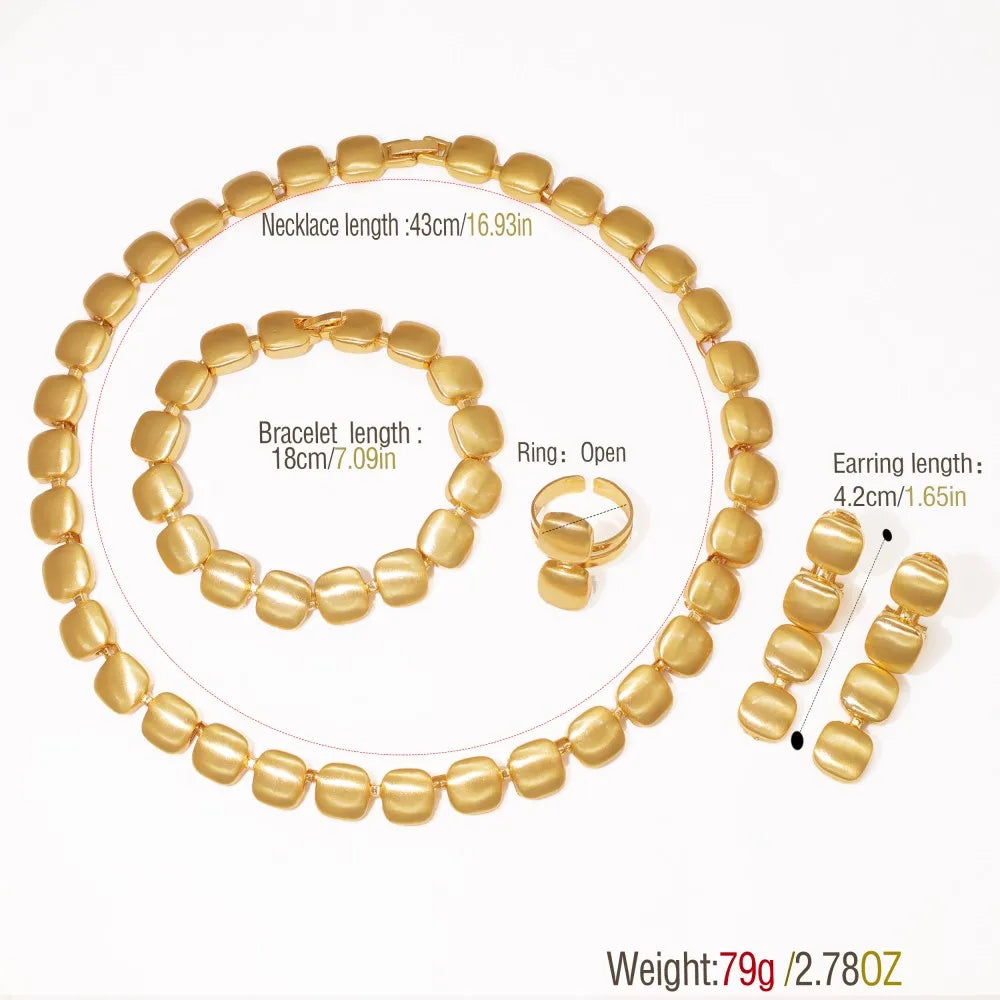 Ensemble de bijoux classique carré  collier boucle d'oreille Bracelet bague pour les femmes 2025