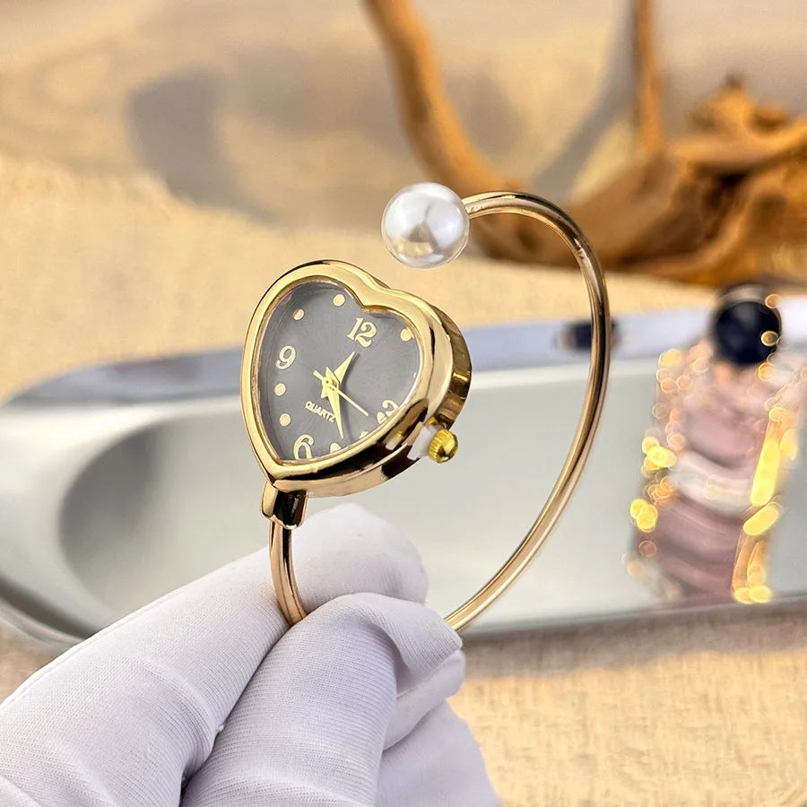 Montre Style Bracelet conception ouverte perle amour montre à Quartz, forme de coeur délicate, montre pour femme Portable nouveau style