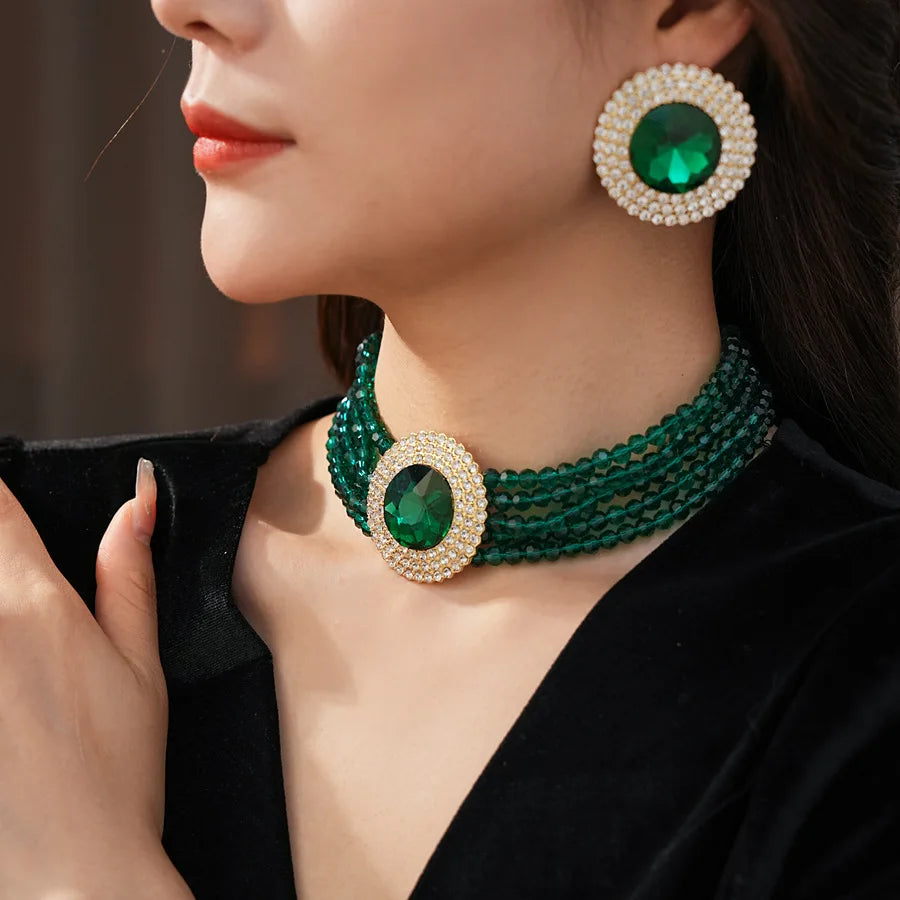 Ensemble de bijoux ronds en verre strass incrusté vert pour femmes, collier, lumière émeraude, luxe, chaîne de clavicule, boucles d'oreilles, ensemble de mariage