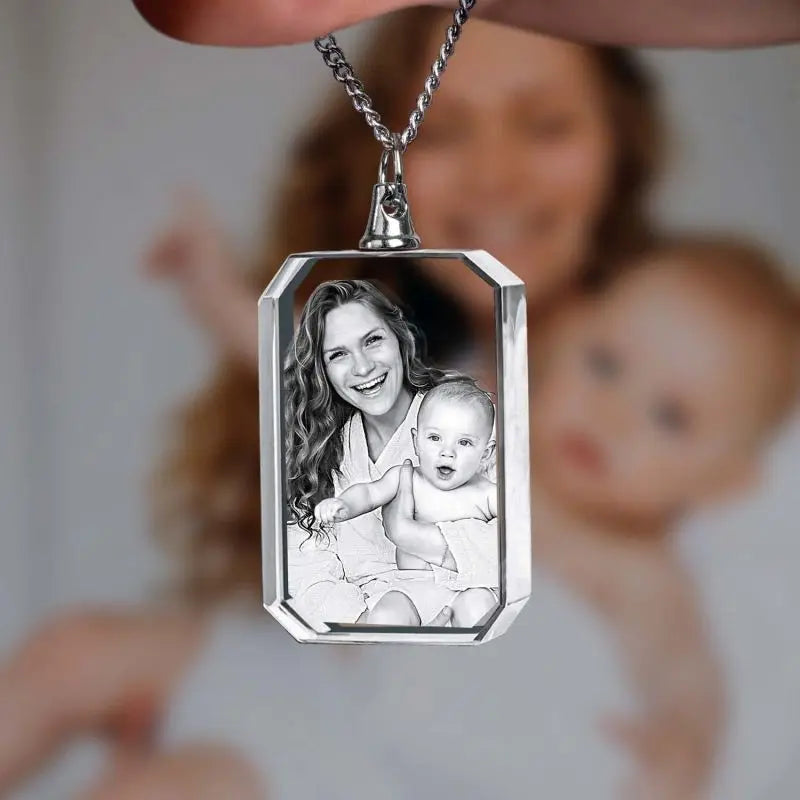 Collier Photo en cristal 3D personnalisé, collier personnalisé avec Photo gravée au Laser, cadeau , souvenir de Couple et famille