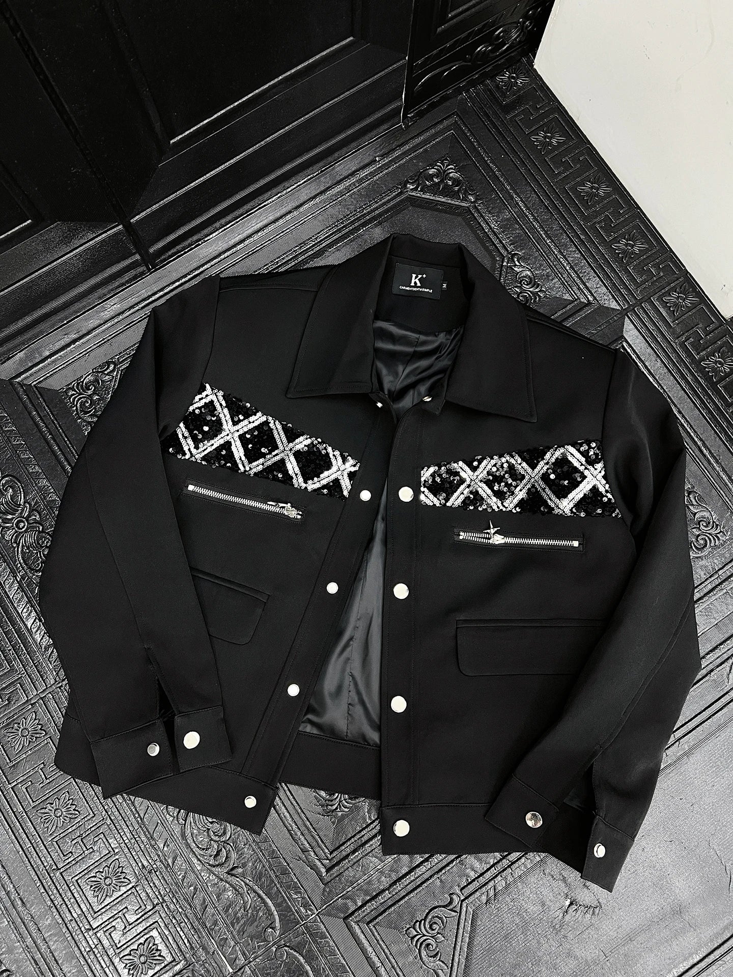 Ensemble pour Homme nouveau beau Niche paillettes 2 piècesde luxe , épissage épaulettes amples mode de haut de gamme